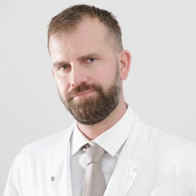 Dr. med. Stefan Pandura